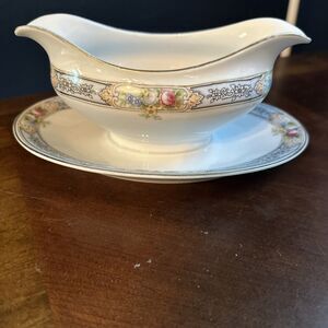 Antique  Paul Muller Selb Gravy Boat Melba Pattern Double Spout Single Piece